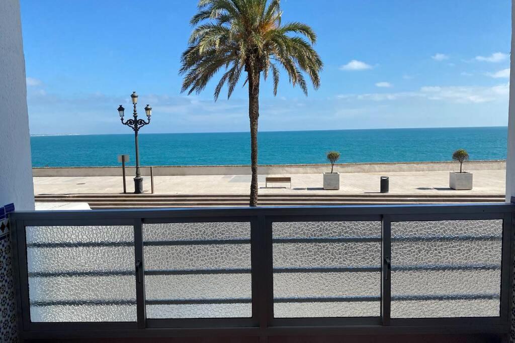 Mirador Playa Caleta Cadiz Centro Grupo Ac Gestion Apartment Exterior photo