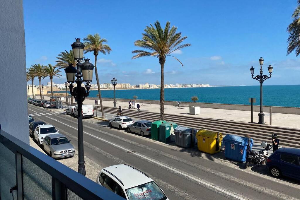 Mirador Playa Caleta Cadiz Centro Grupo Ac Gestion Apartment Exterior photo